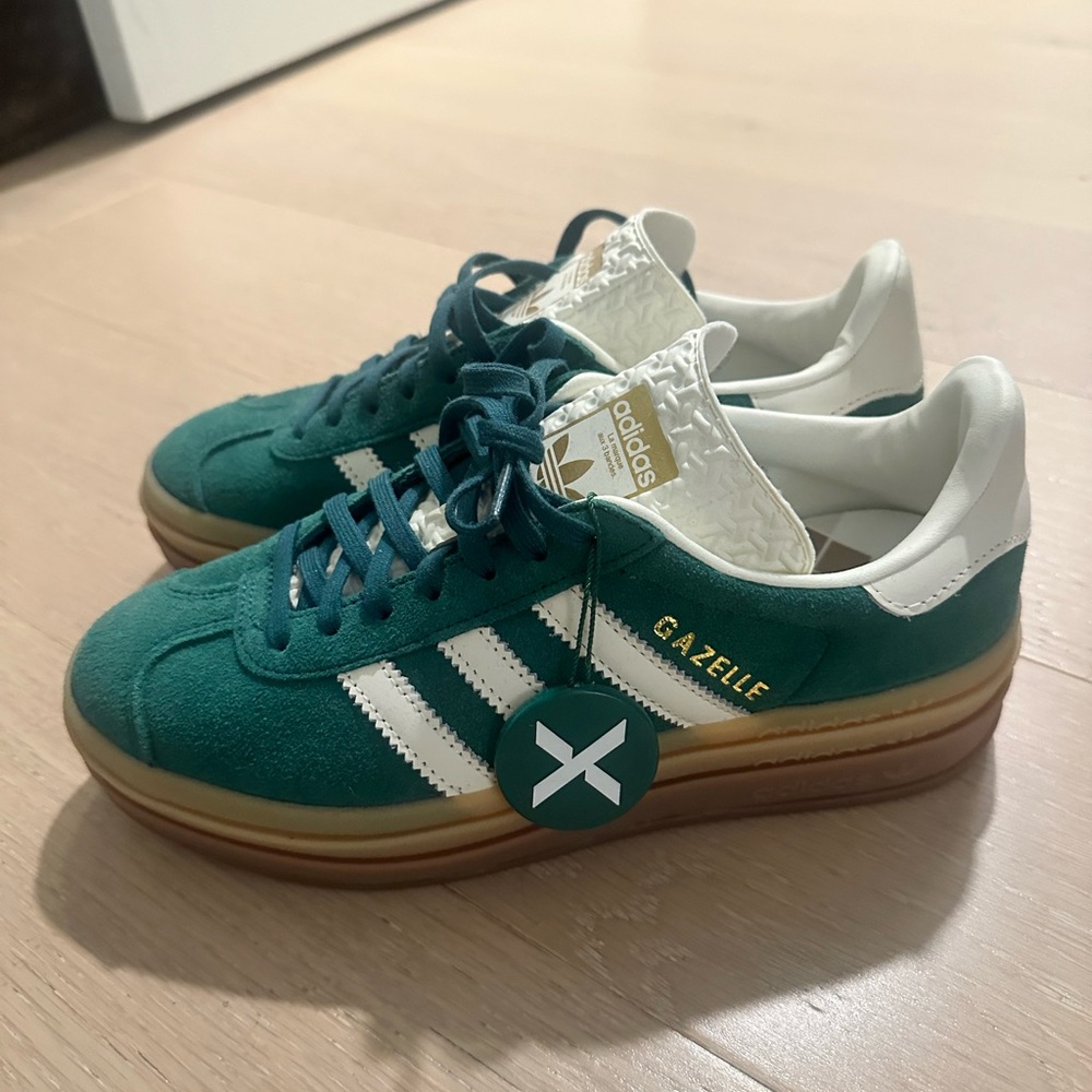 Adidas gazelle bold